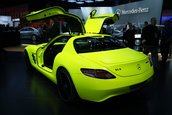 Detroit 2011: Mercedes SLS AMG E-Cell