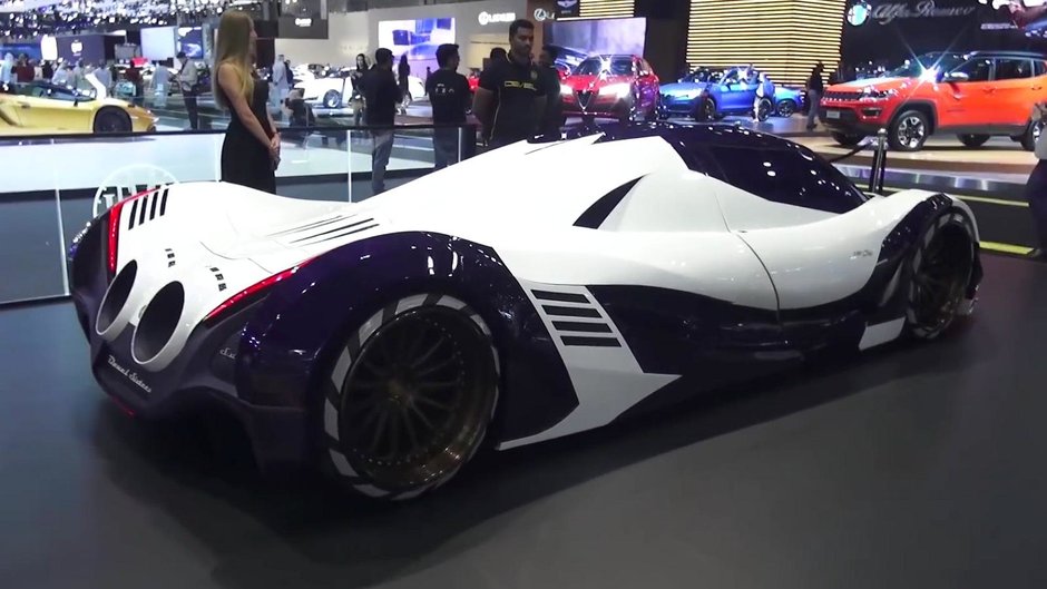 Devel Sixteen - Poze reale