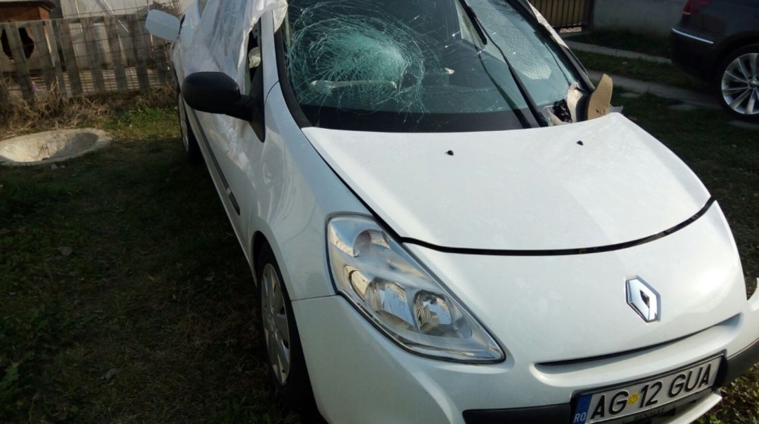 Dezmembrări Renault Clio 1.5 dCi 2011