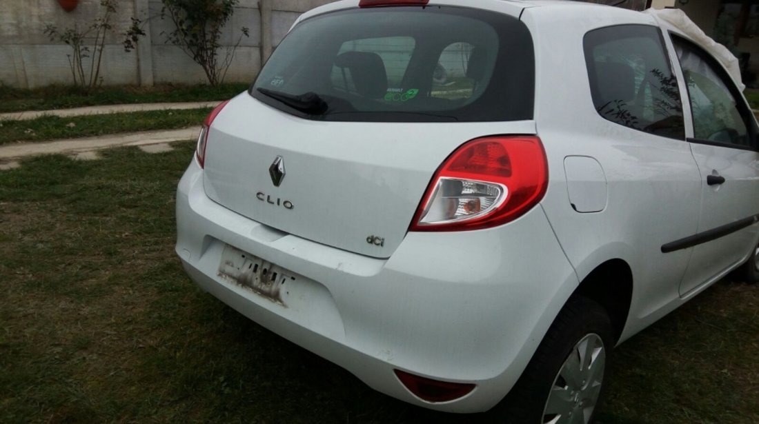 Dezmembrări Renault Clio 1.5 dCi 2011