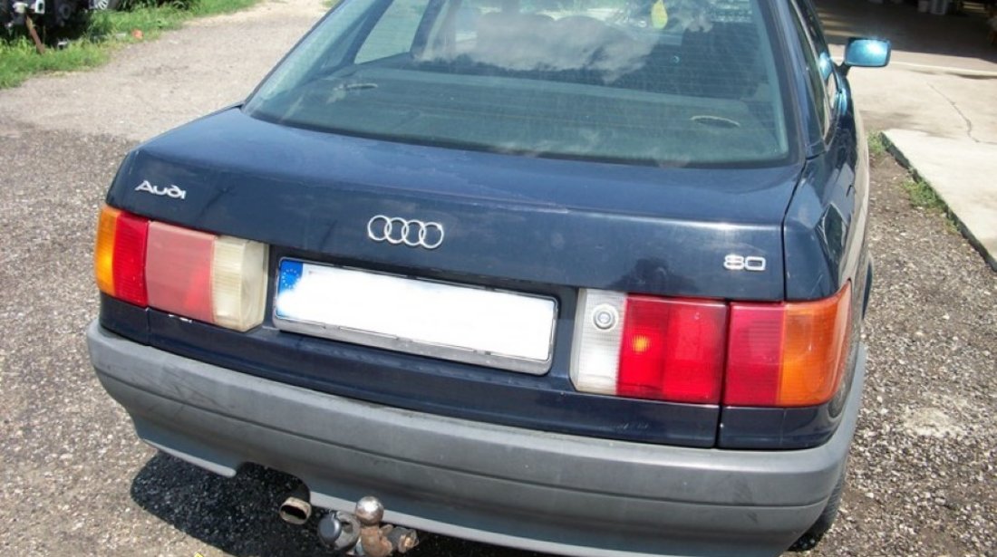 Dezmembram Audi 80 motor 1 6 benzina 51kw 70cp din anul 1991