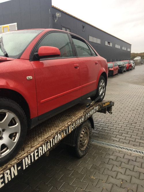 Dezmembram Audi A4, 1.9 TDI an fabr 2003