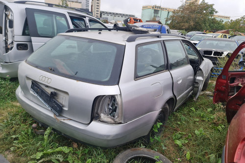 Dezmembram Audi A4 B5 [1994 - 1999] Avant wagon 5-usi 1.6 MT (101 hp)