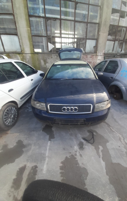 Dezmembram Audi A4 B6 [2000 - 2005] Avant wagon 5-usi 1.9 TDI MT (100 hp)