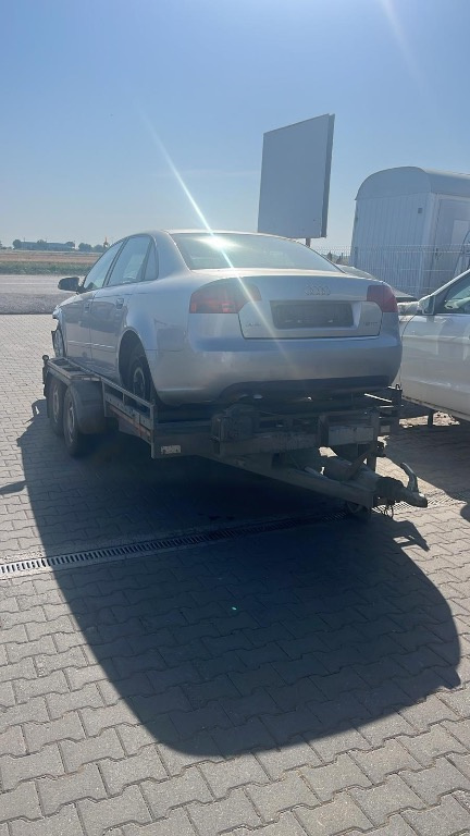Dezmembram Audi A4 B7 1.9 TDI din 2006