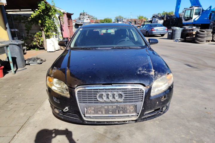 Dezmembram Audi A4 B7 [2004 - 2008] Avant wagon 5-usi 2.0 TDI multitronic (140 hp)