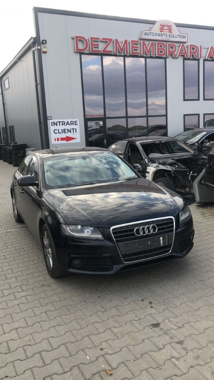 Dezmembram Audi A4 B8 2.0 TDI an fabr. 2011