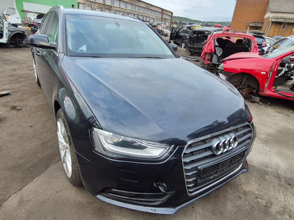 Dezmembram Audi A4 B8/8K [facelift] [2011 - 2016] 1.8 tfsi CJEB