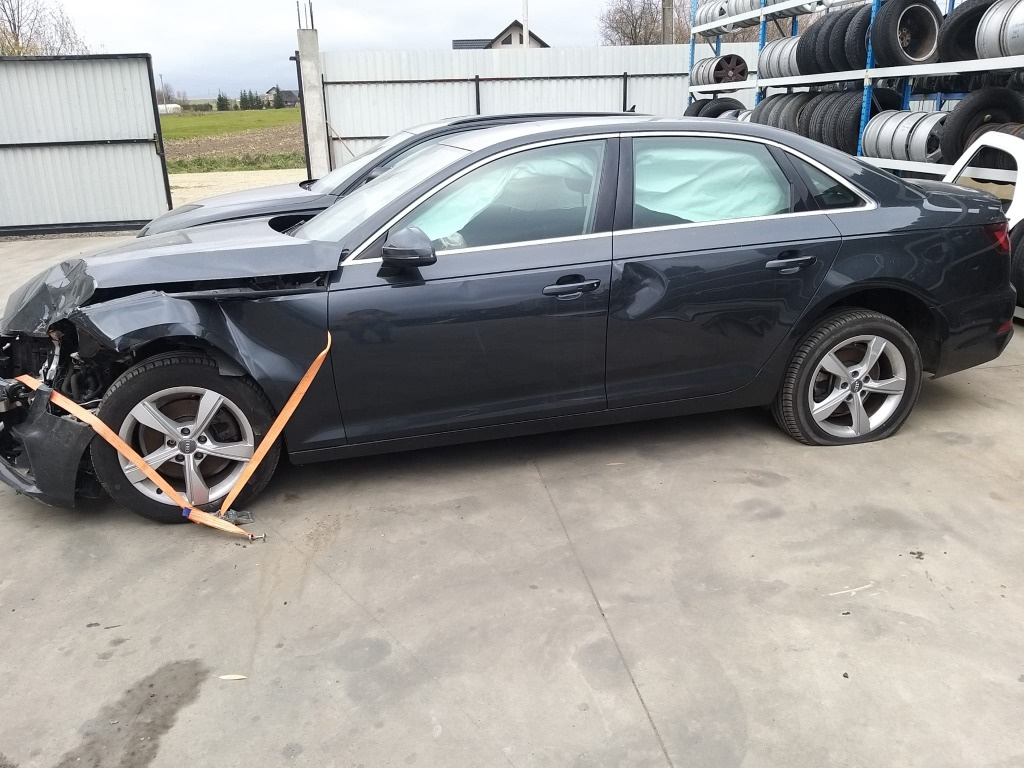 Dezmembram audi a4 b9 limuzina 8w 2.0 tdi non facelift deu cutie automata tbz 2019