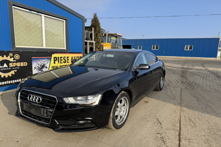 Dezmembram Audi A5 8T [facelift] [2011 - 2016]
