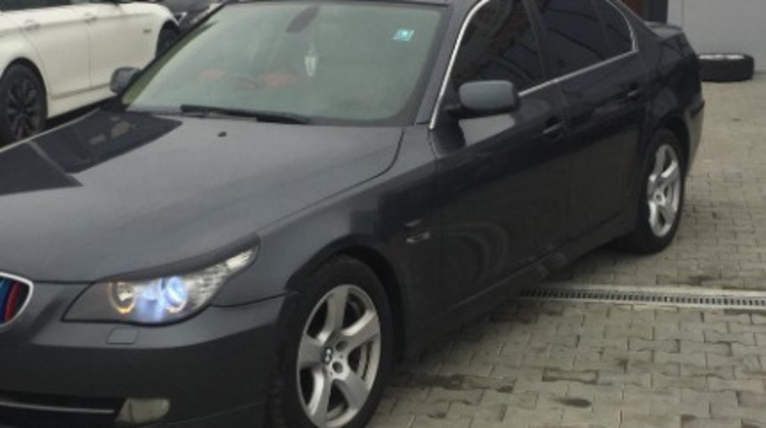 Dezmembram BMW 520 d an fabr 2009