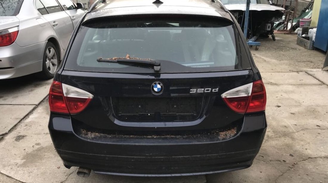 Dezmembram BMW E90 320d 163cp an 2006