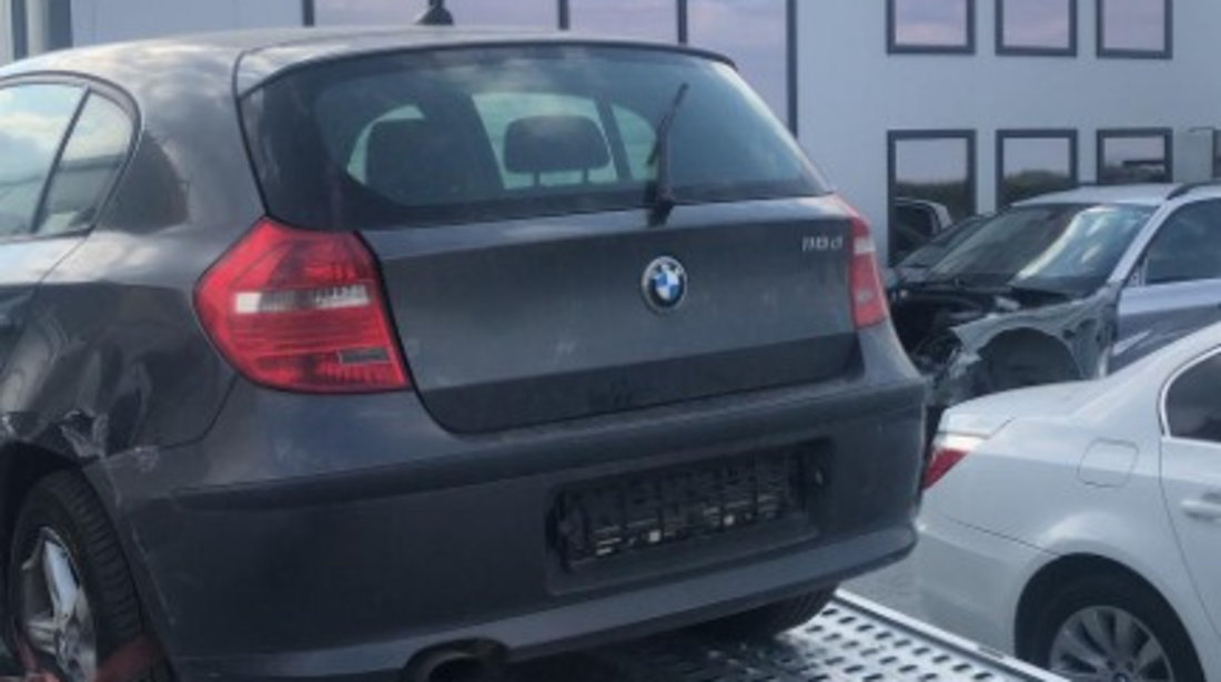 Dezmembram BMW Seria 1, 2.0 D an fabr 2009