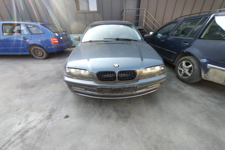 Dezmembram BMW Seria 3 E46 [1997 - 2003] Sedan 4-usi 316i MT (105 hp)