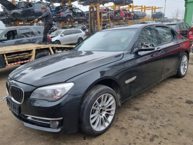 Dezmembram BMW Seria 7 F01/F02 [facelift] [2012 - 2015] 4.4 benzina N63B44B
