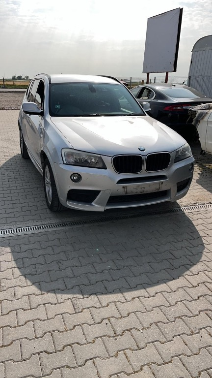 Dezmembram BMW X3 F25 2.0 diesel Xdrive din 2012