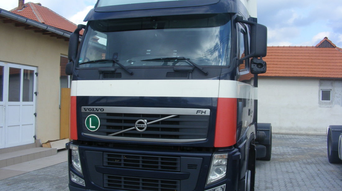 Dezmembram camion Volvo EEV FH FM