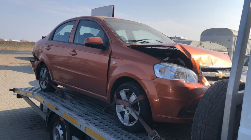 Dezmembram Chevrolet Aveo 1.2 B an fabr. 2006