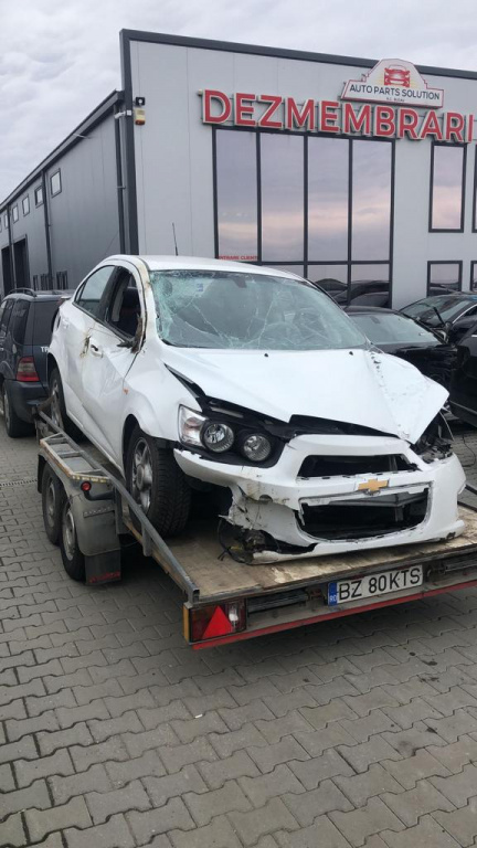 Dezmembram Chevrolet Aveo 1.4 B an fabr. 2014
