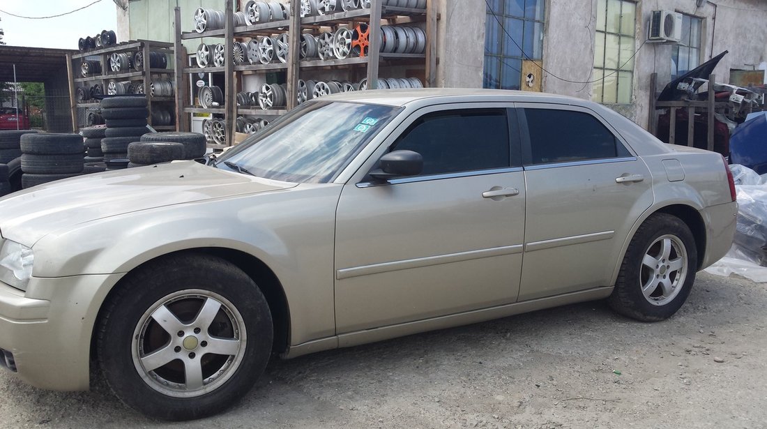 Dezmembram chrysler 300c 3.5b 2007