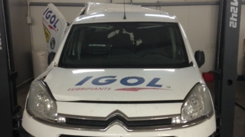 Dezmembram Citroen Berlingo,1.6 hdi,an fabricatie 2013