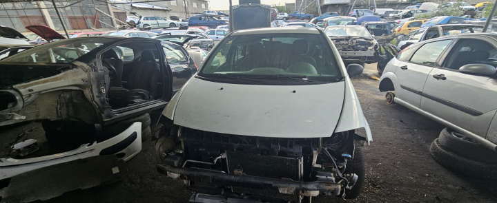 Dezmembram Citroen C3 [2002 - 2010] Hatchback 1.4 HDi MT (70 hp)