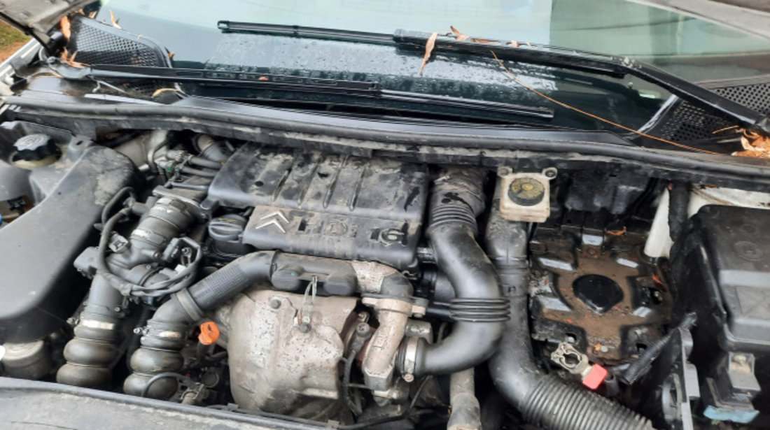 Dezmembram Citroen C4 [2004 - 2008] Hatchback 3-usi 1.6 MT (109 hp)