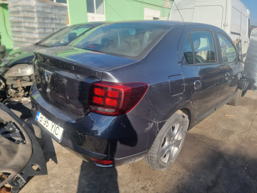 Dezmembram Dacia Logan 2 [facelift] [2017 - 2020] 1.0 sce B4D400