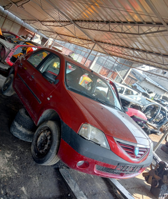 Dezmembram Dacia Logan [2004 - 2008] Sedan 1.4 MT (75 hp)