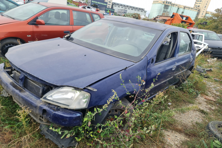 Dezmembram Dacia Logan [2004 - 2008] Sedan 1.4 MT (75 hp)
