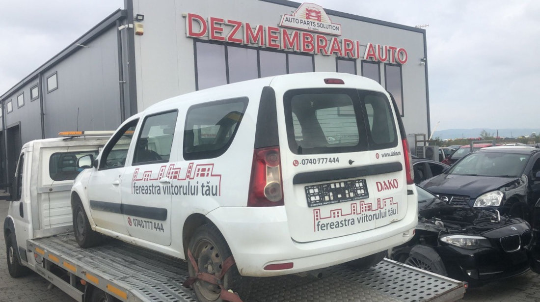 Dezmembram Dacia Logan MCV 1.6 benzina 16V an fabricatie 2011