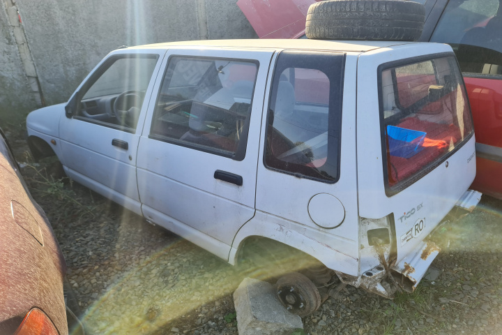 Dezmembram Daewoo Tico KLY3 [1991 - 2001] Hatchback 0.8 4MT (41 hp)