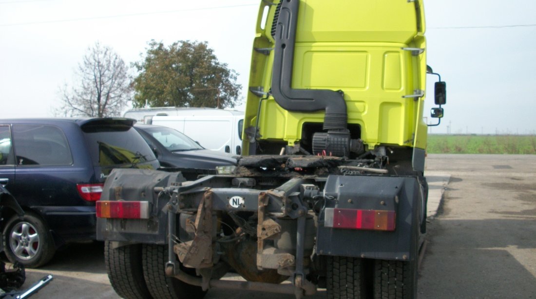 Dezmembram DAF CF 85 an 2003, orice piesa