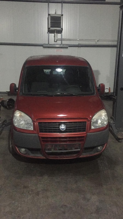 Dezmembram Fiat Doblo 1.3 JTD an fabricatie 2007