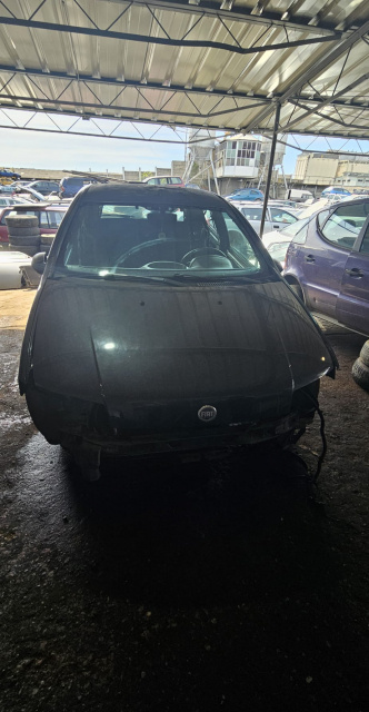 Dezmembram Fiat Punto 2 [1999 - 2003] Hatchback 1.2 MT (80 hp)