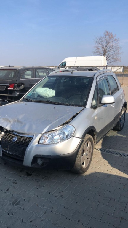Dezmembram Fiat Sedici 1.6 B an fabr. 2009 4x4