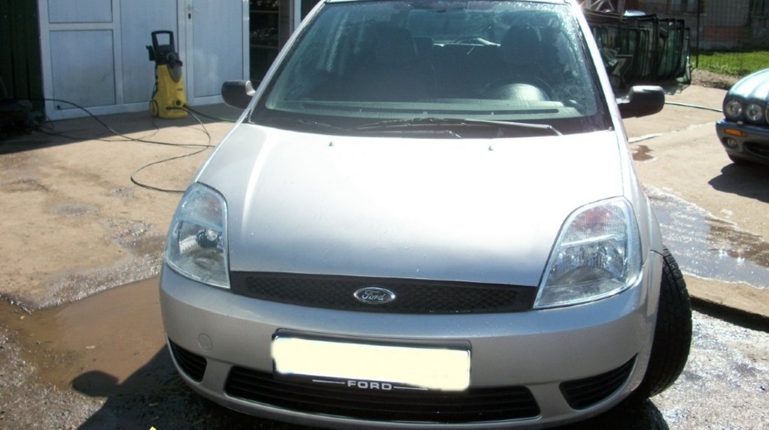 Dezmembram Ford Fiesta 1 4tdci an 2004