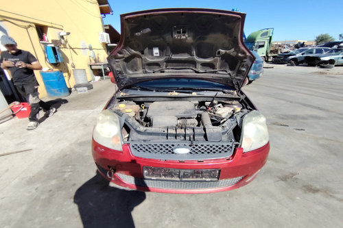 Dezmembram Ford Fiesta 5 [2001 - 2007] Hatchback 5-usi 1.3 MT (70 hp)