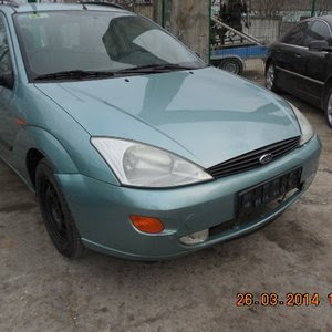 Dezmembram Ford Focus [1998 - 2004] Hatchback 5-usi 1.6 MT (101 hp) (DAW DBW)