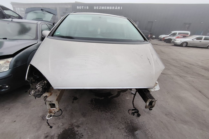 Dezmembram Ford Galaxy [facelift] [2000 - 2006] Minivan 1.9 TDi MT (130 hp)