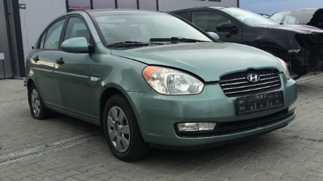 Dezmembram Hyundai Accent 1.5 CRDI an fabr 2009