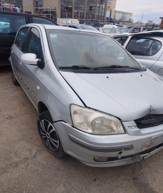 Dezmembram Hyundai Getz [2002 - 2005] Hatchback 5-usi 1.5 CRDi MT (82 hp)