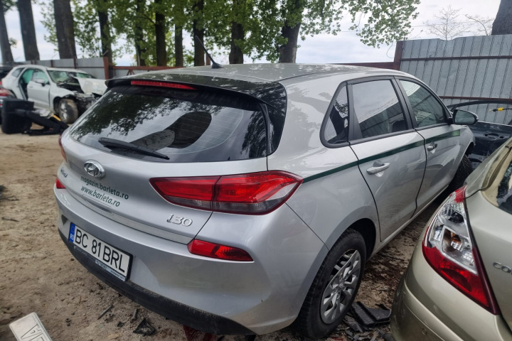 Dezmembram Hyundai i30 PD [2017 - 2020] Hatchback 1.4 MPi MT (100 hp)