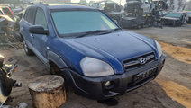 Dezmembram Hyundai Tucson [2004 - 2010] 2.0 crdi d...