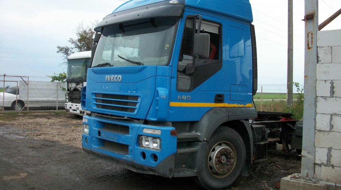 Dezmembram Iveco Stralis 400 an 2005 orice piesa