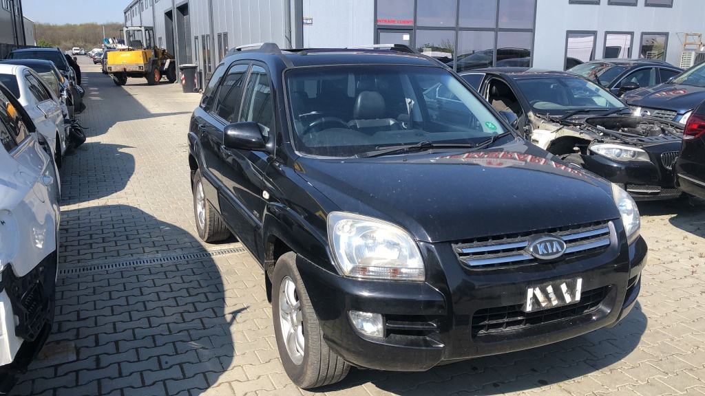 Dezmembram Kia Sportage 2.0 D an fabr 2007