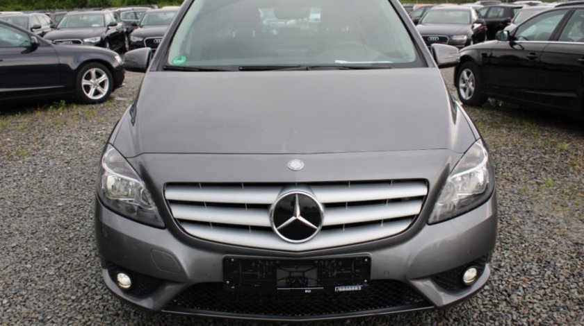 Dezmembram Mercedes B-class W246 2012-2014