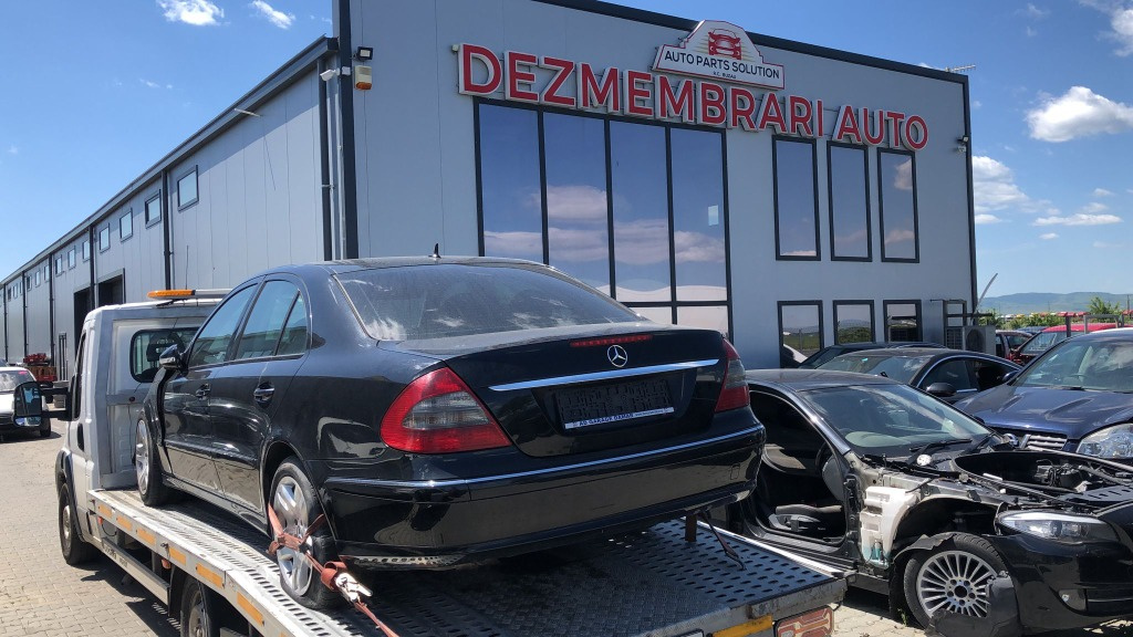 Dezmembram Mercedes Benz E Class 2.2 CDI an fabr 2007
