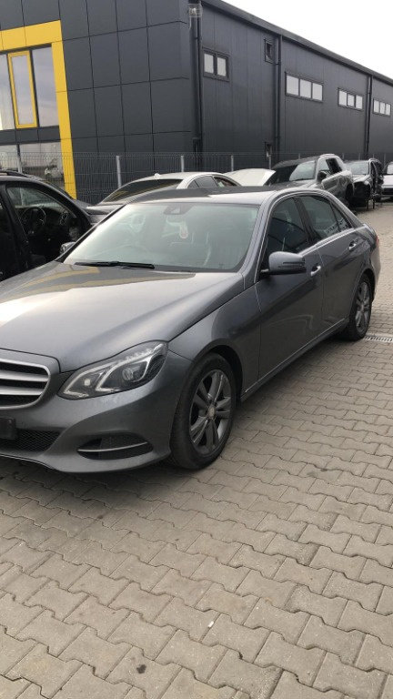 Dezmembram Mercedes-Benz E Class 2.2 CDI an fabr. 2015