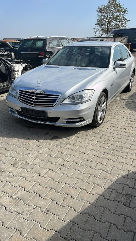 Dezmembram Mercedes-Benz S-Class 350CDI din 2012